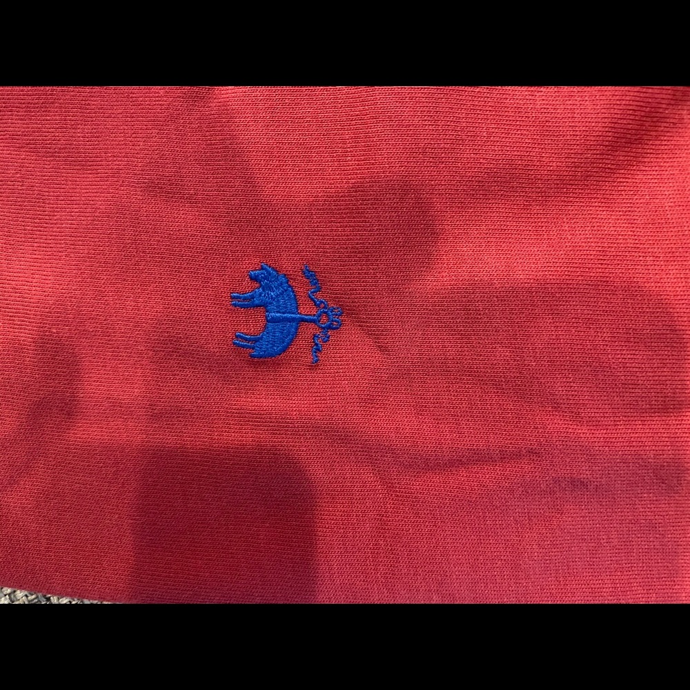 Brooks brothers t-shirt